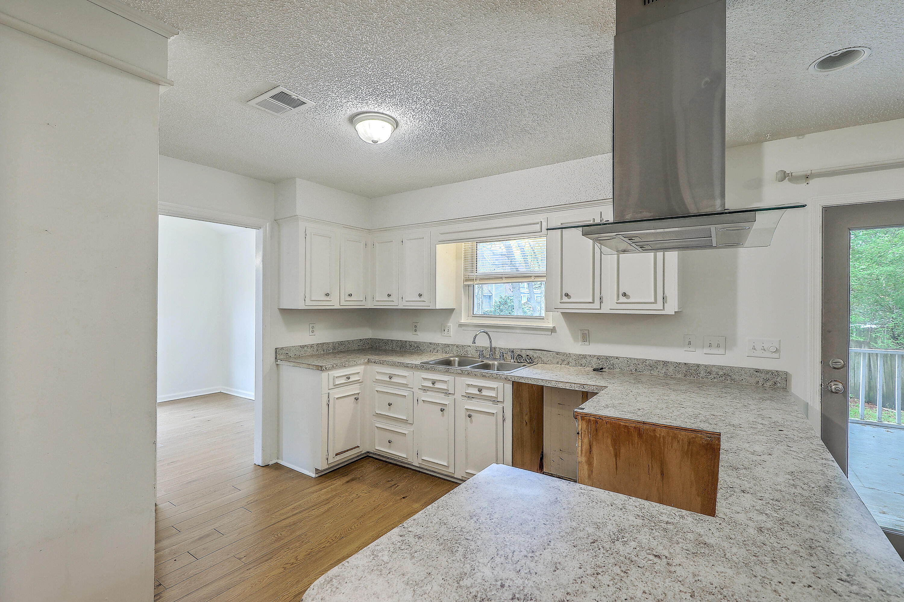 107 Lewisfield Drive