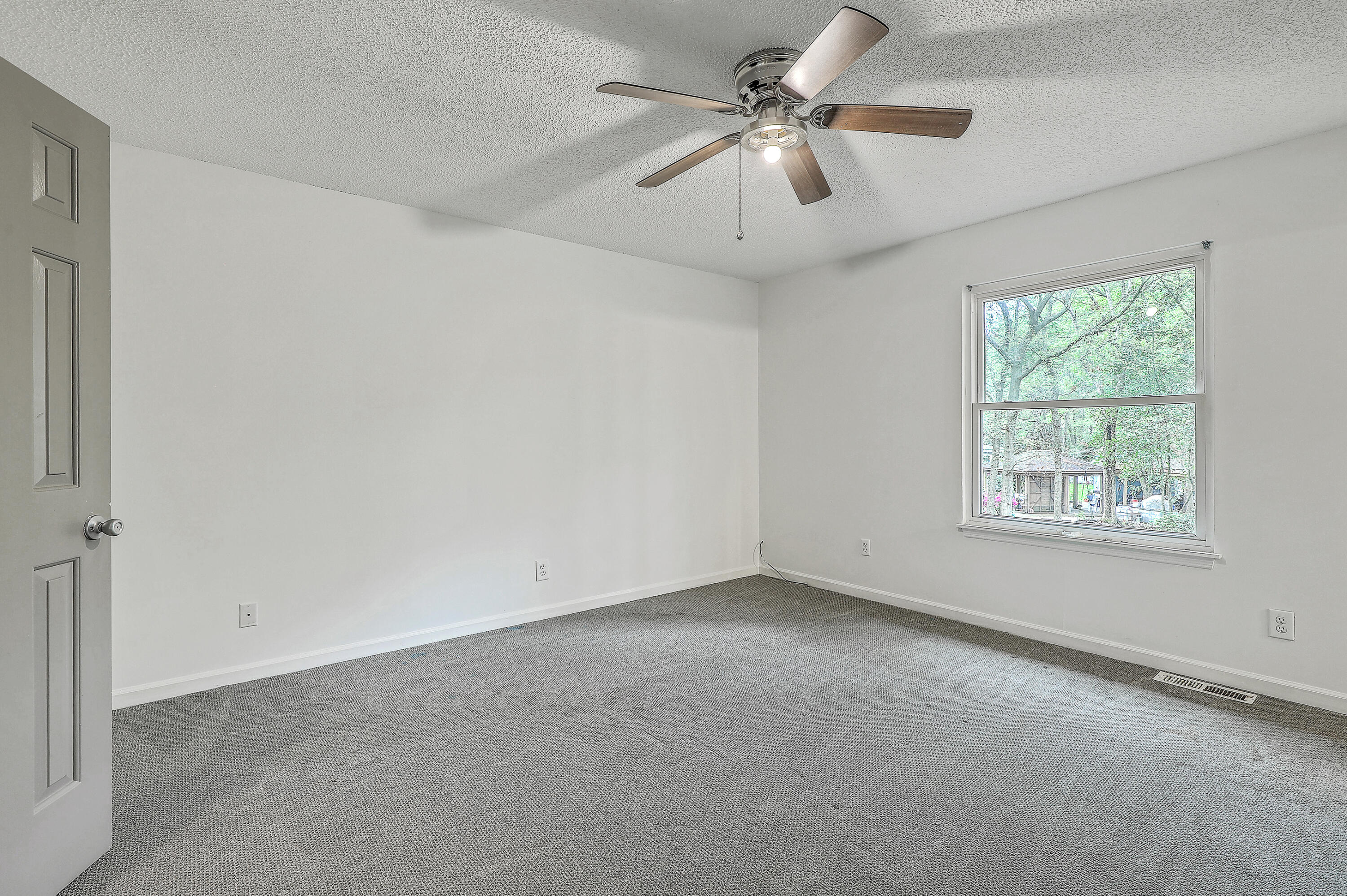 107 Lewisfield Drive