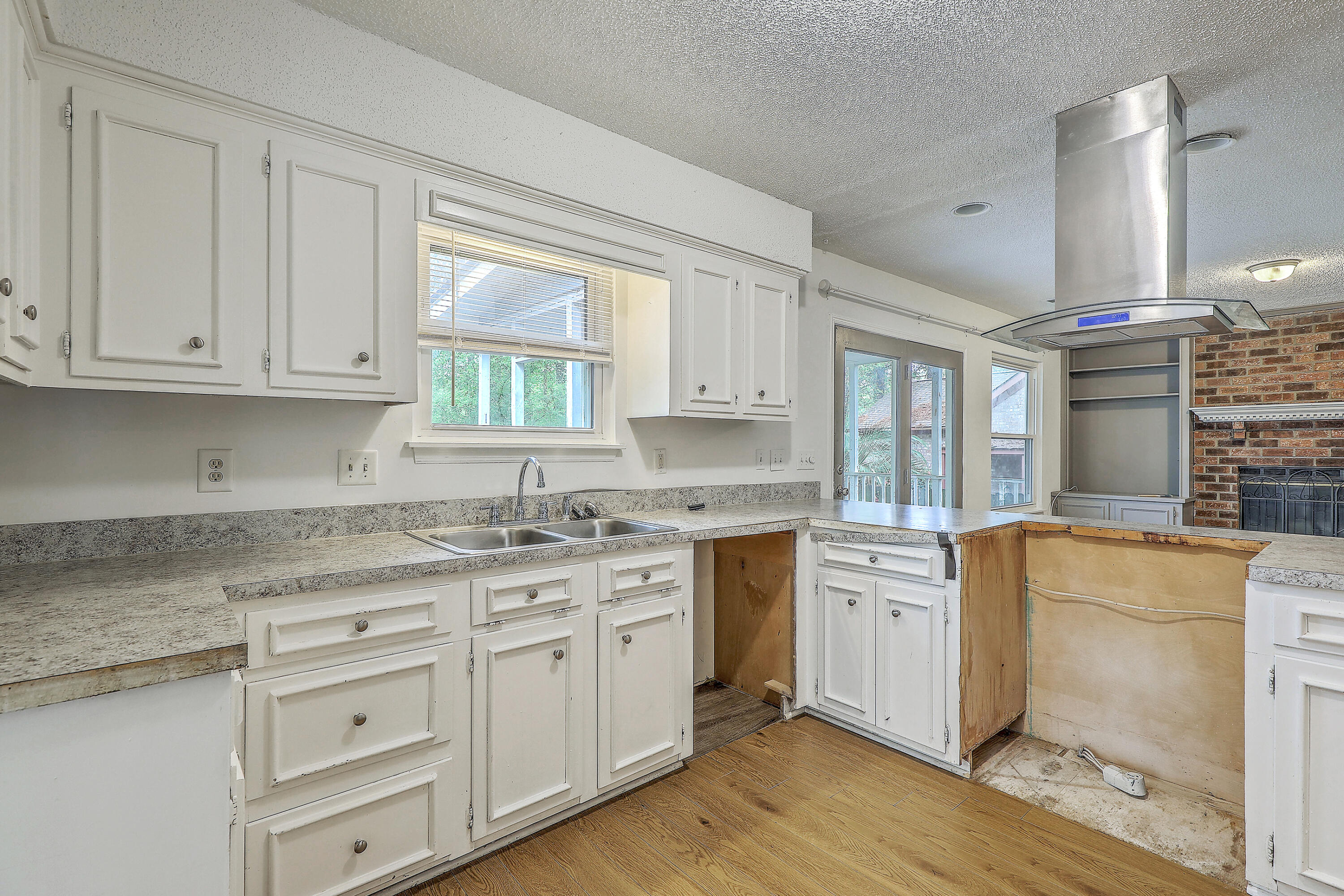 107 Lewisfield Drive