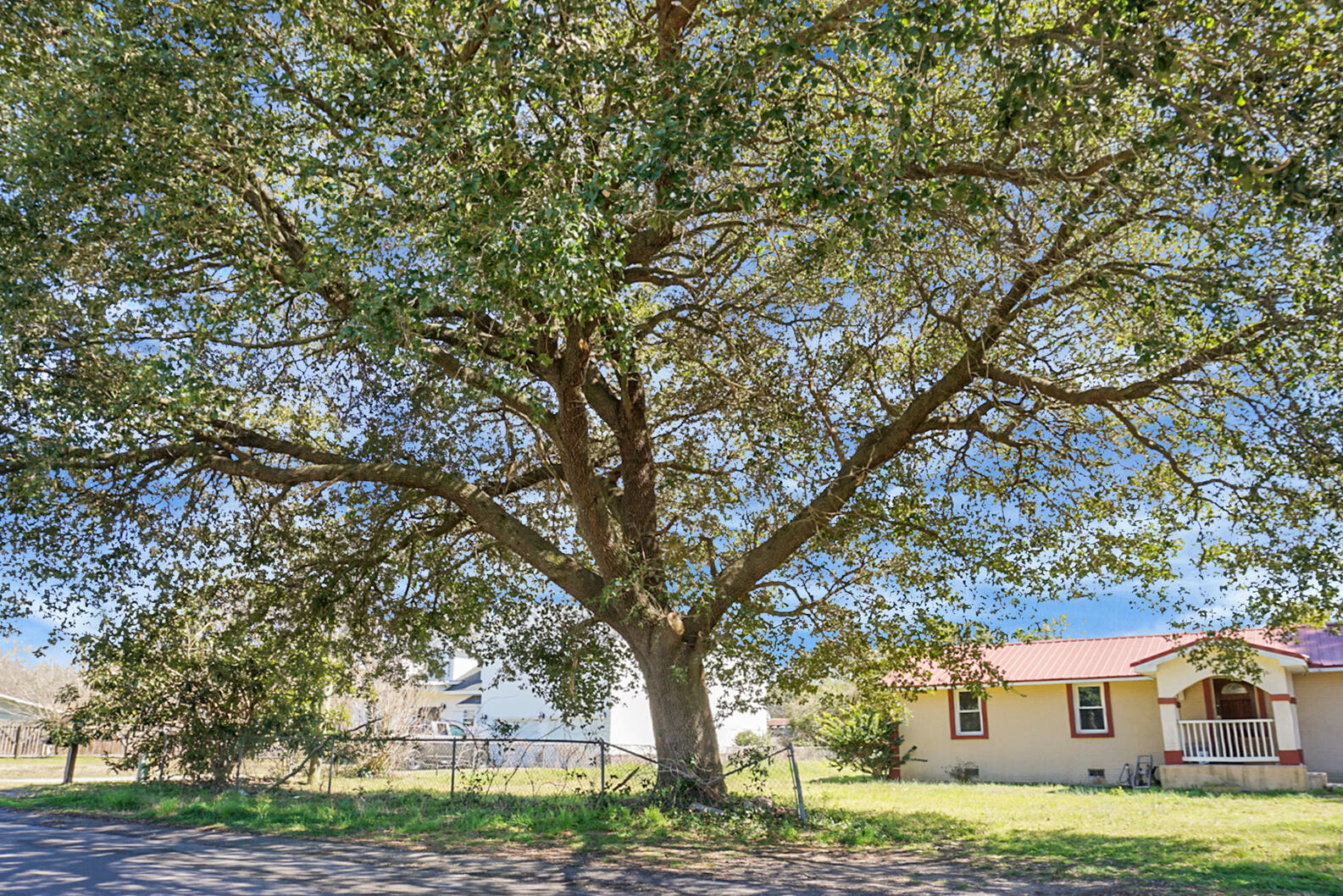 1274 Hodson Drive