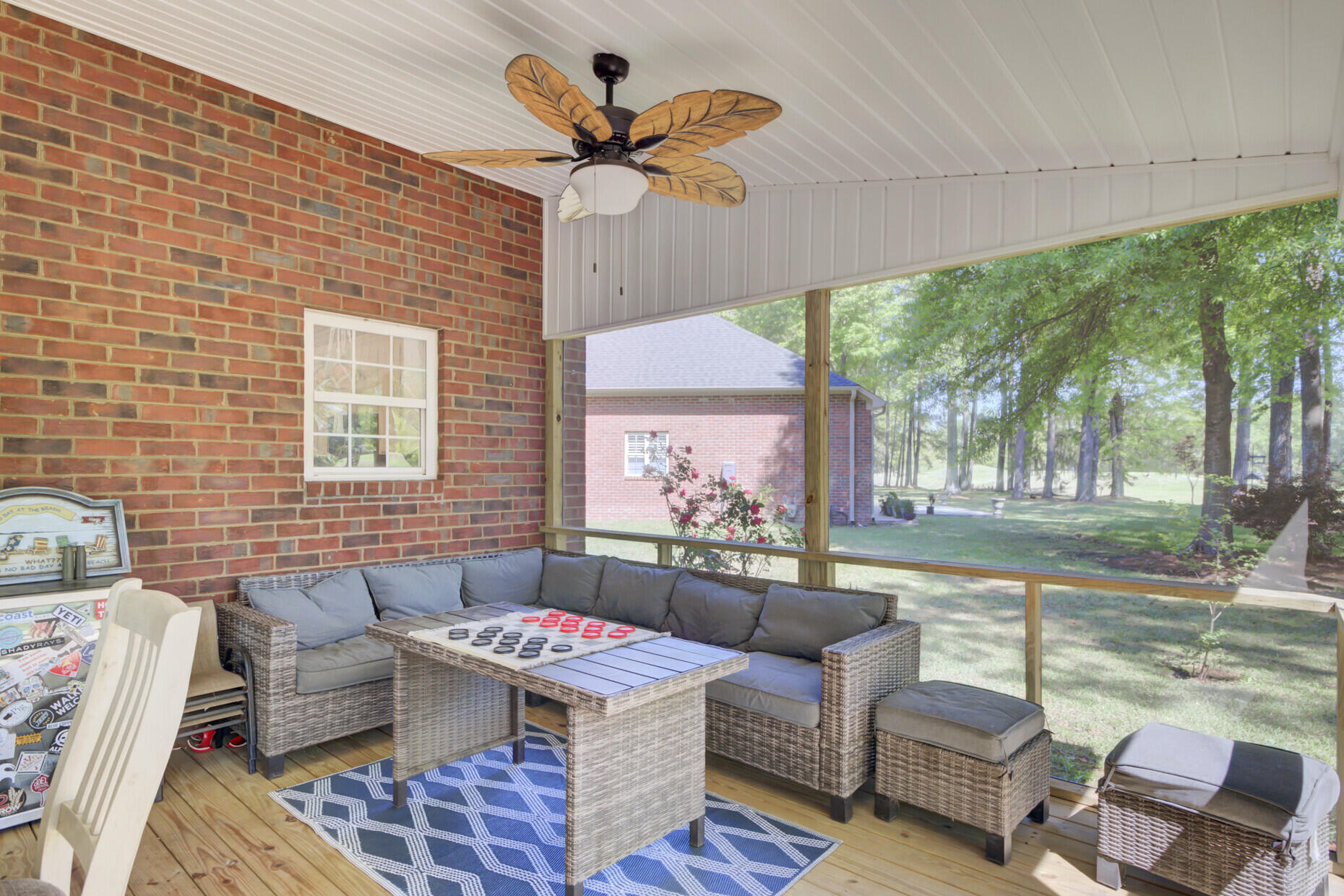 123 Dasharon Lane