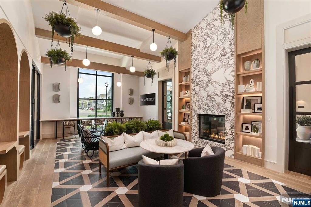 18 Park Avenue 1235