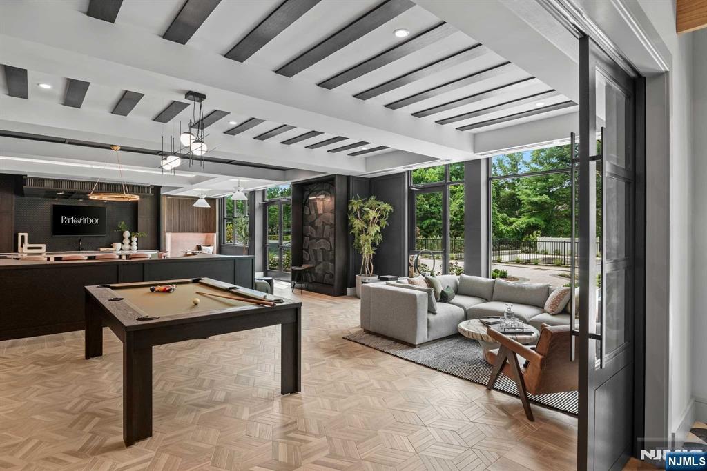18 Park Avenue 1141