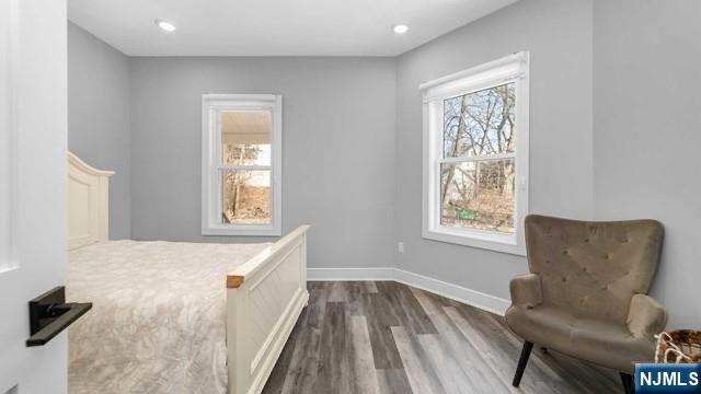 21 Valley Avenue 1
