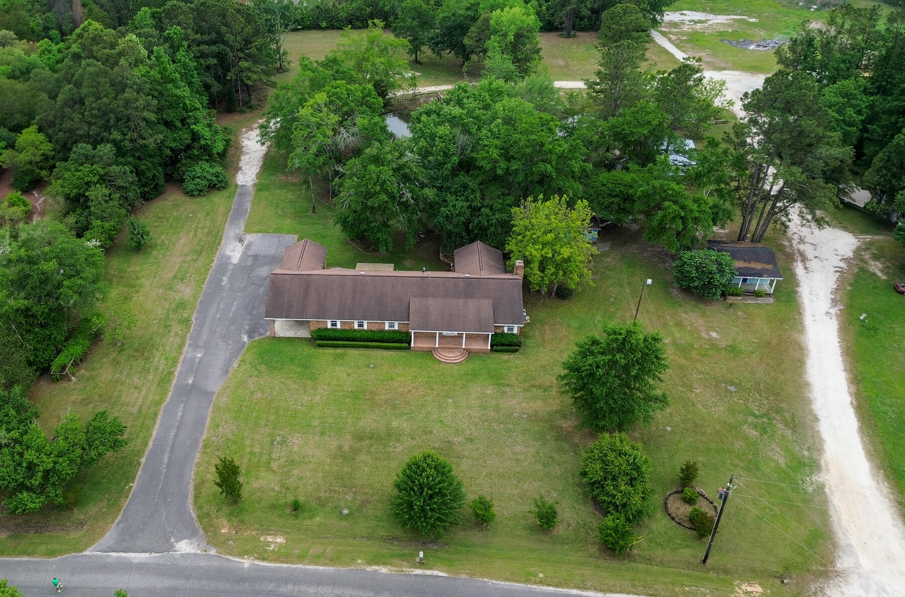 228 Dogwood Trail
