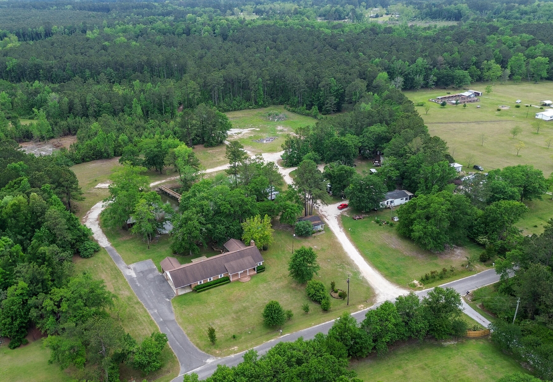 228 Dogwood Trail