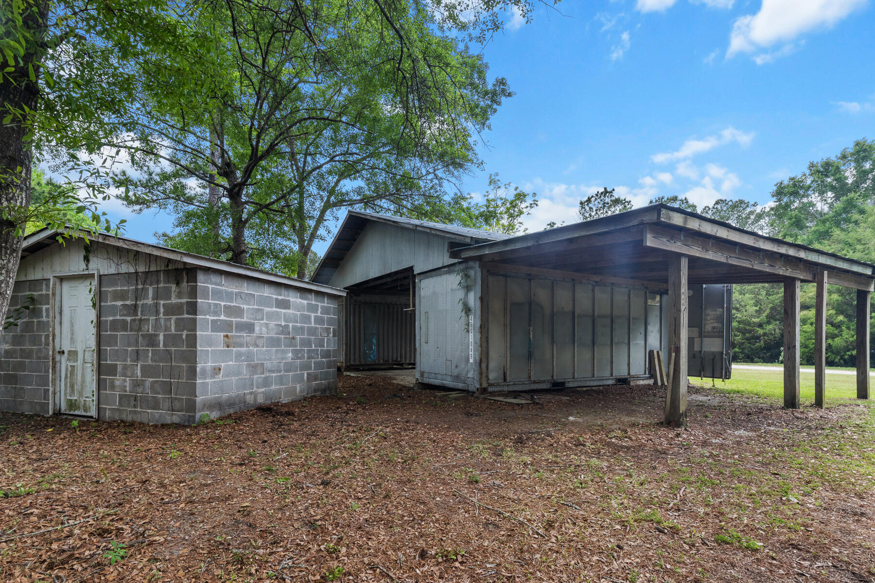 228 Dogwood Trail