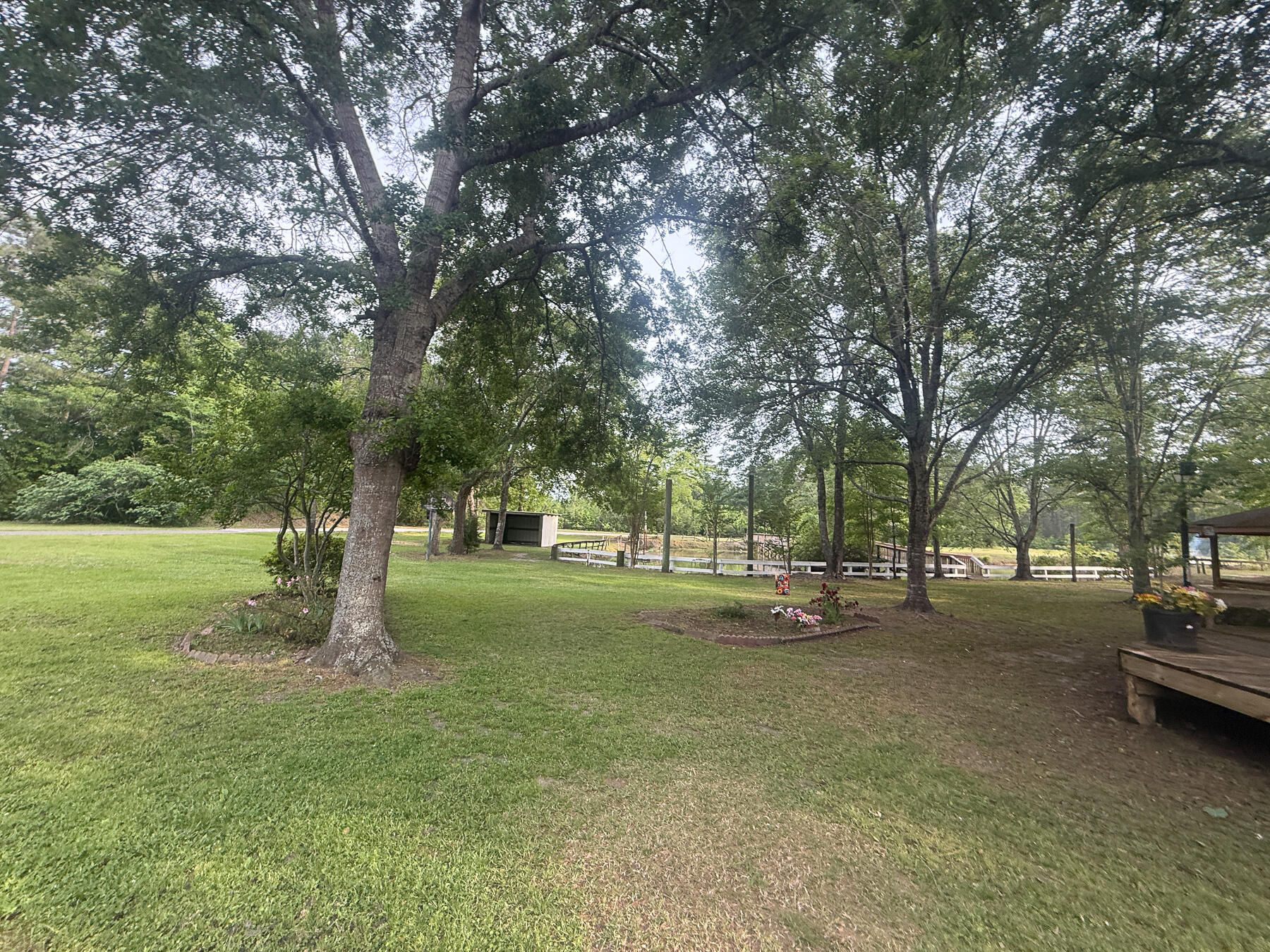 228 Dogwood Trail