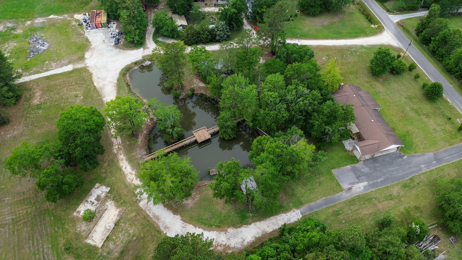 228 Dogwood Trail