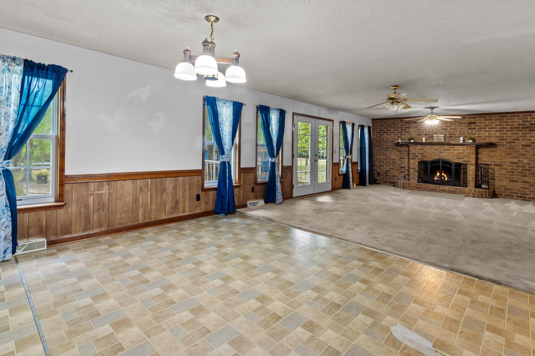 228 Dogwood Trail