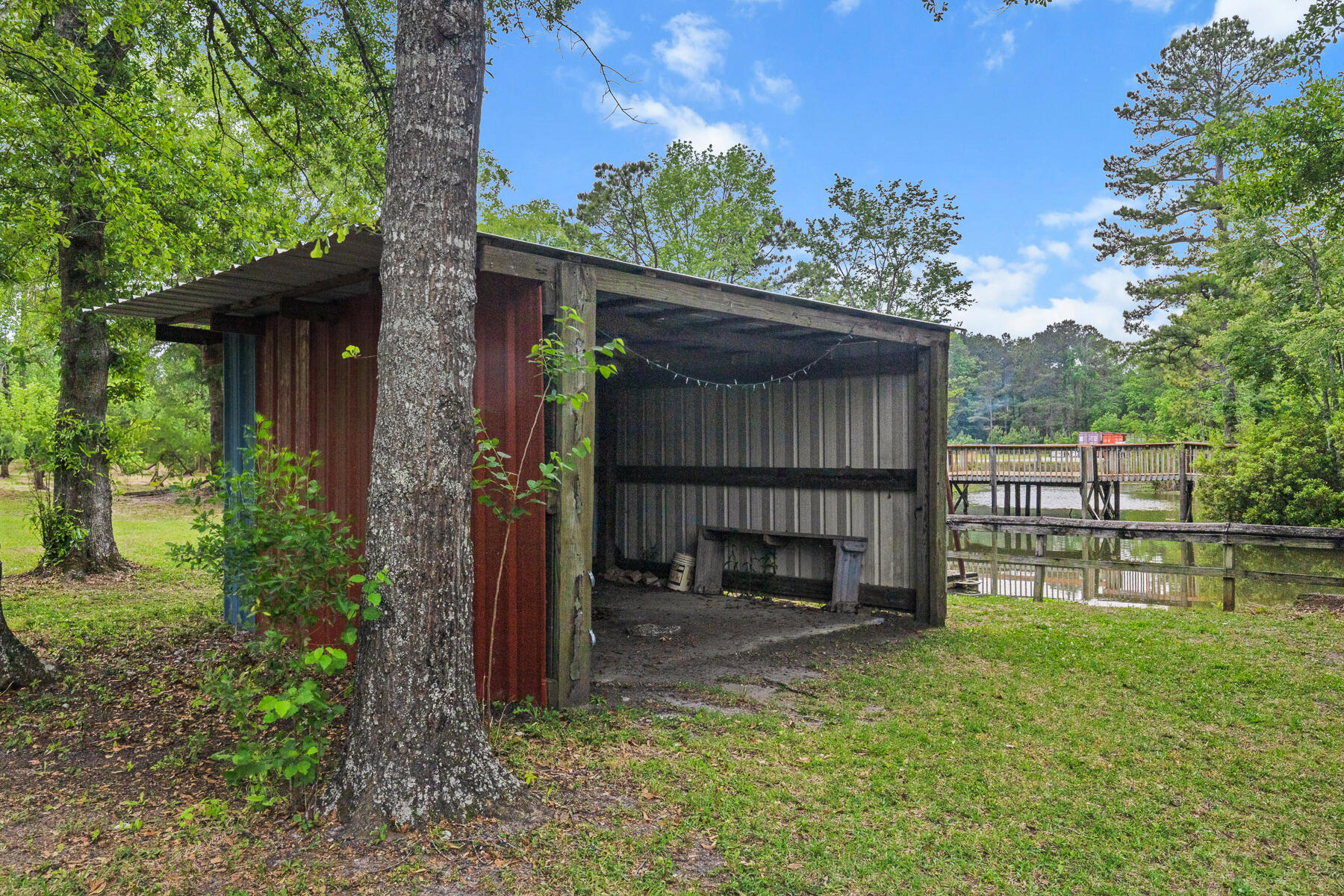 228 Dogwood Trail