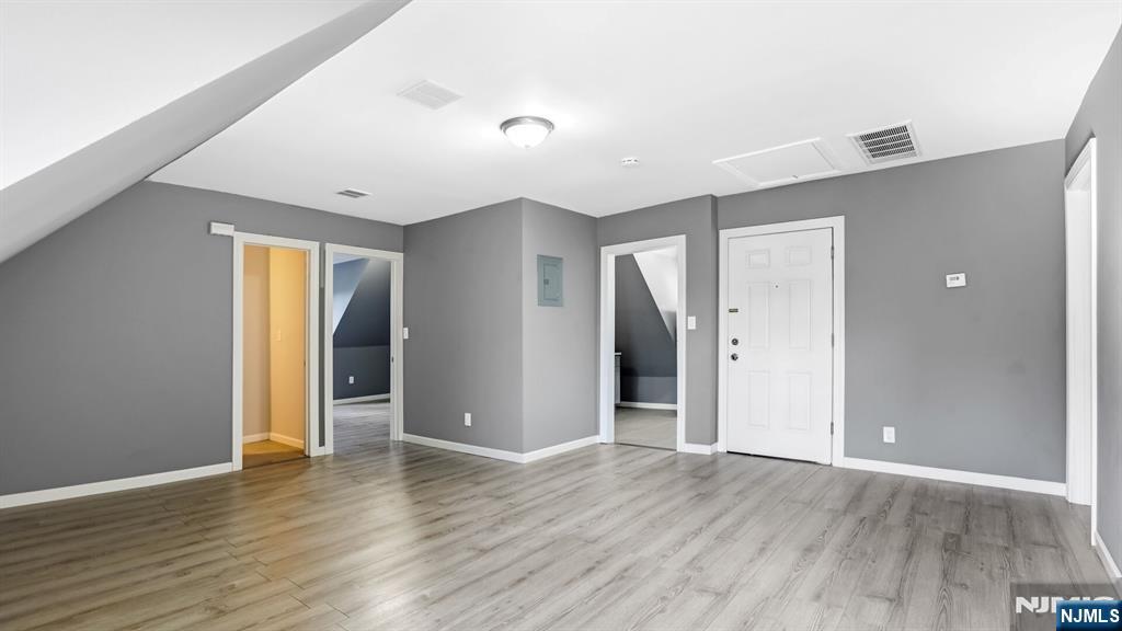 61 S Maple Avenue 3