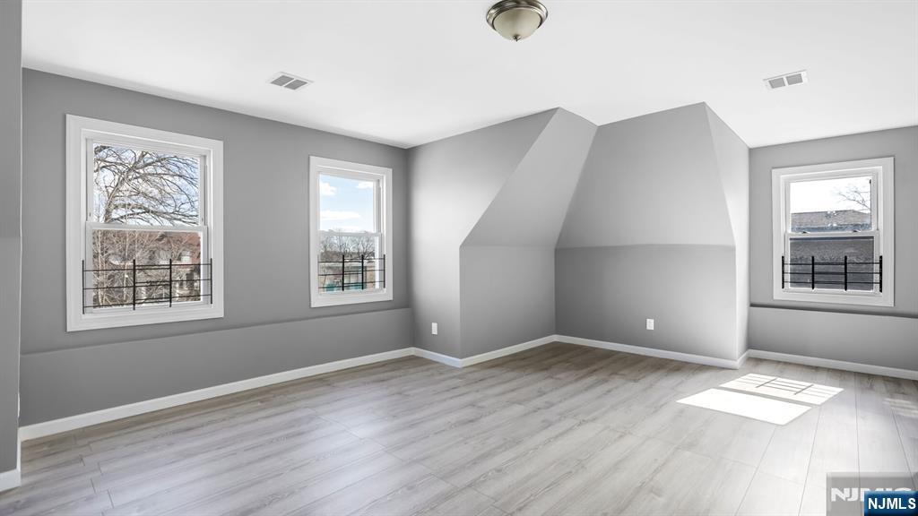61 S Maple Avenue 3