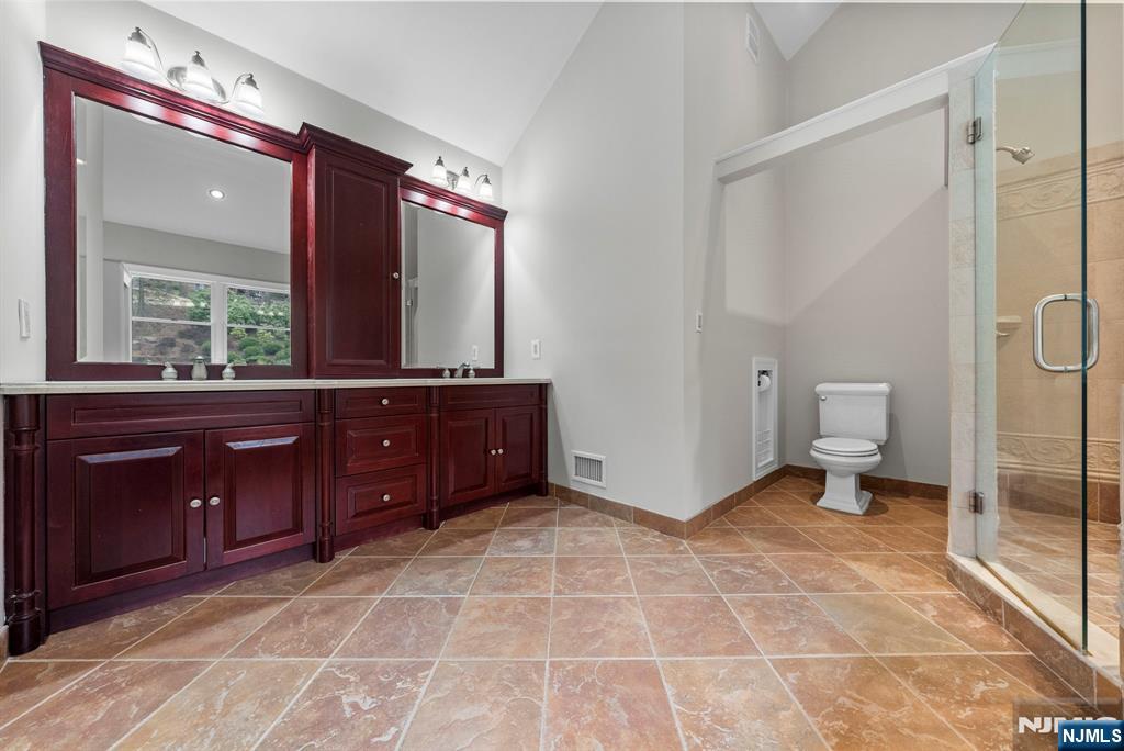 896 Olentangy Road