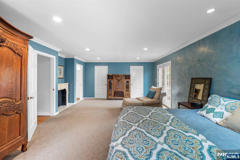 896 Olentangy Road