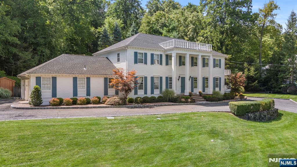 896 Olentangy Road