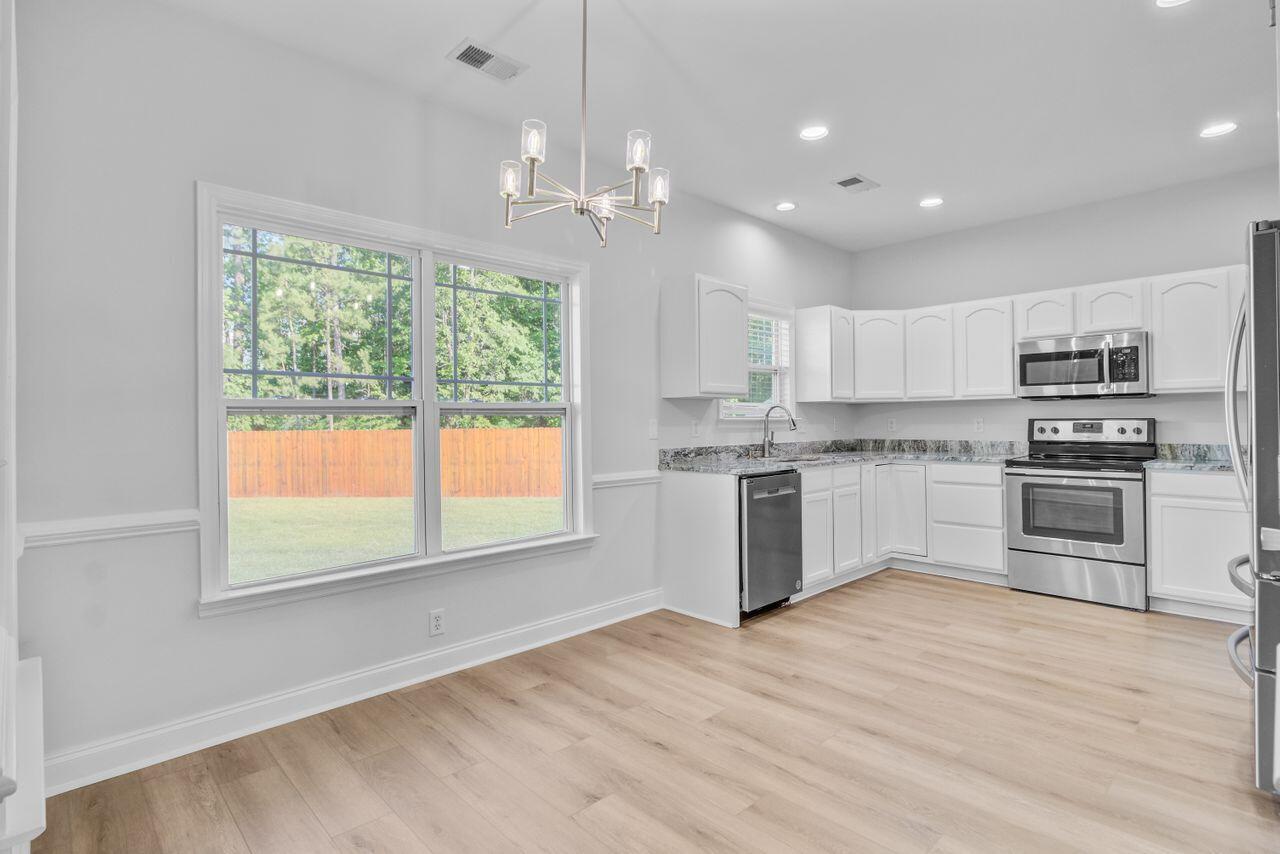 168 Cotillion Crescent