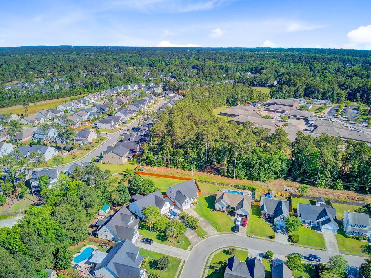 168 Cotillion Crescent