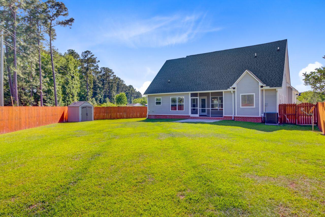 168 Cotillion Crescent