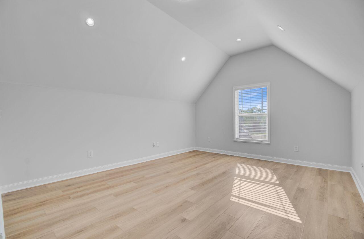 168 Cotillion Crescent