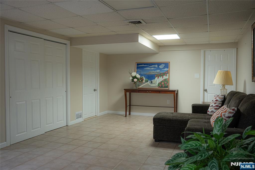 15 Millridge Road