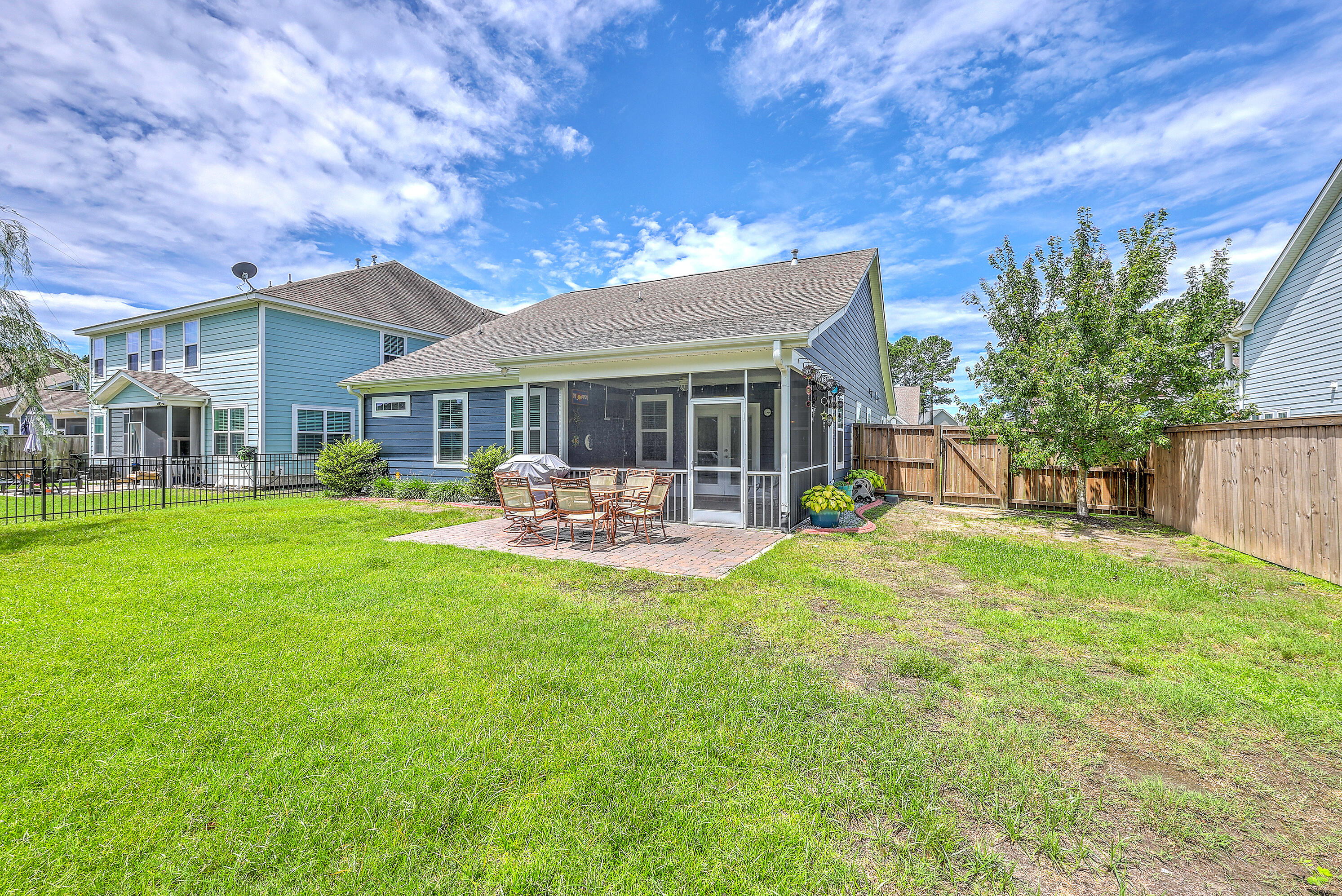 359 Whispering Breeze Lane