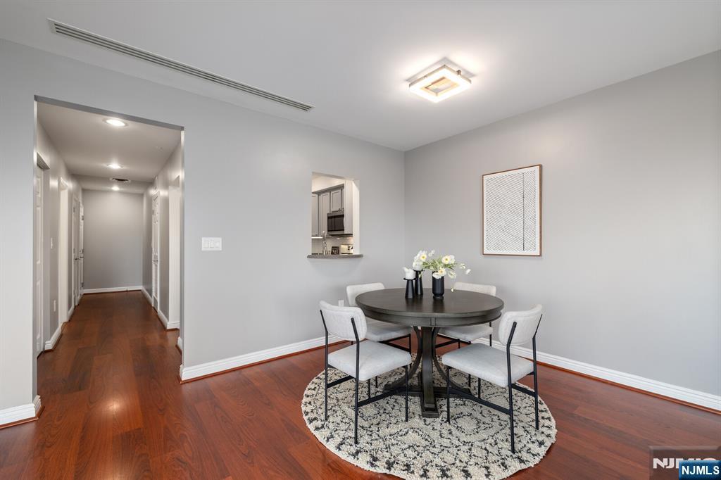 1 Orient Way 501