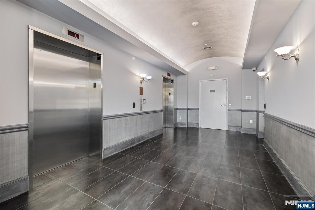 1 Orient Way 501