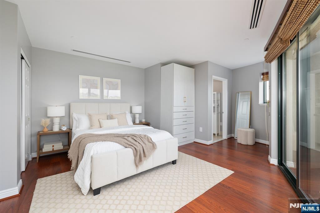 1 Orient Way 501