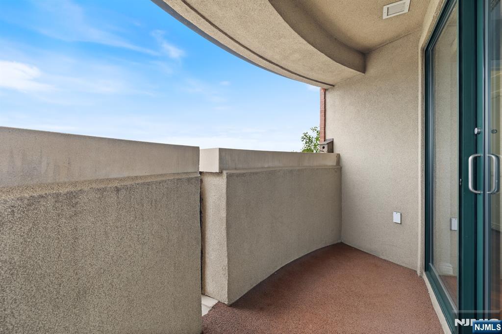 1 Orient Way 501