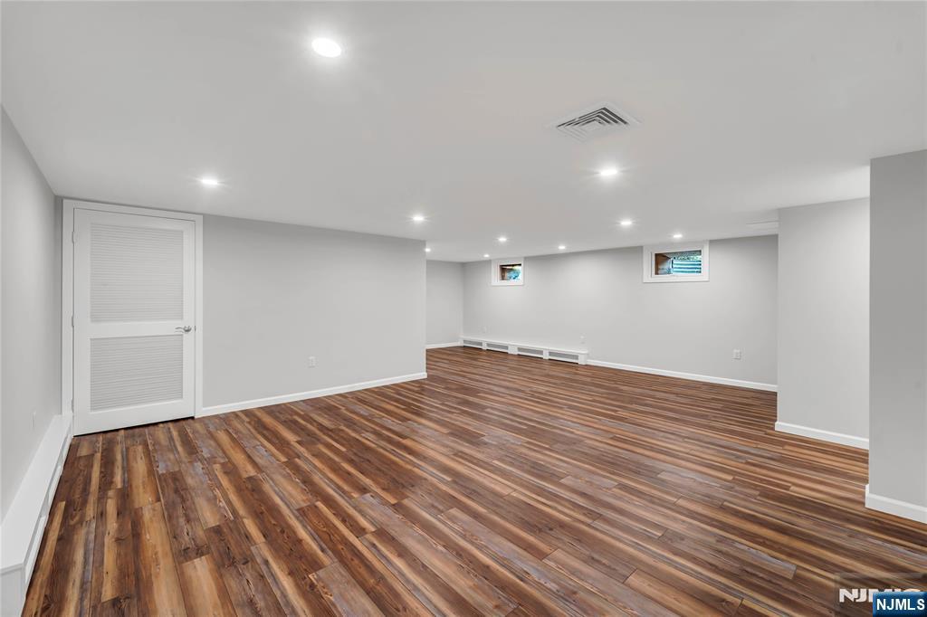 14 Raymond Street