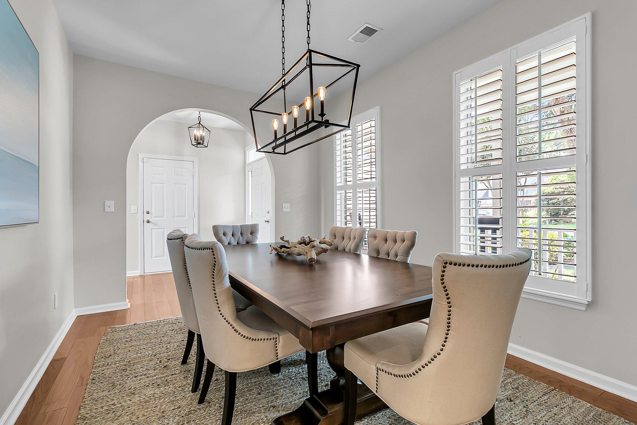 448 Jardinere Walk