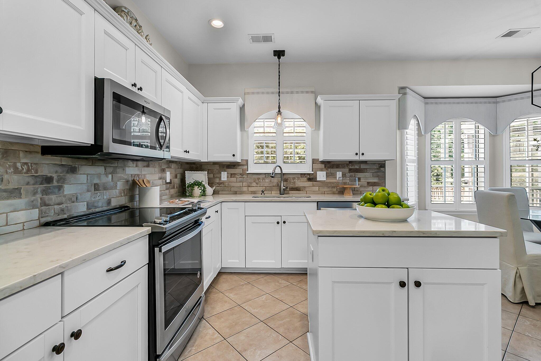 448 Jardinere Walk