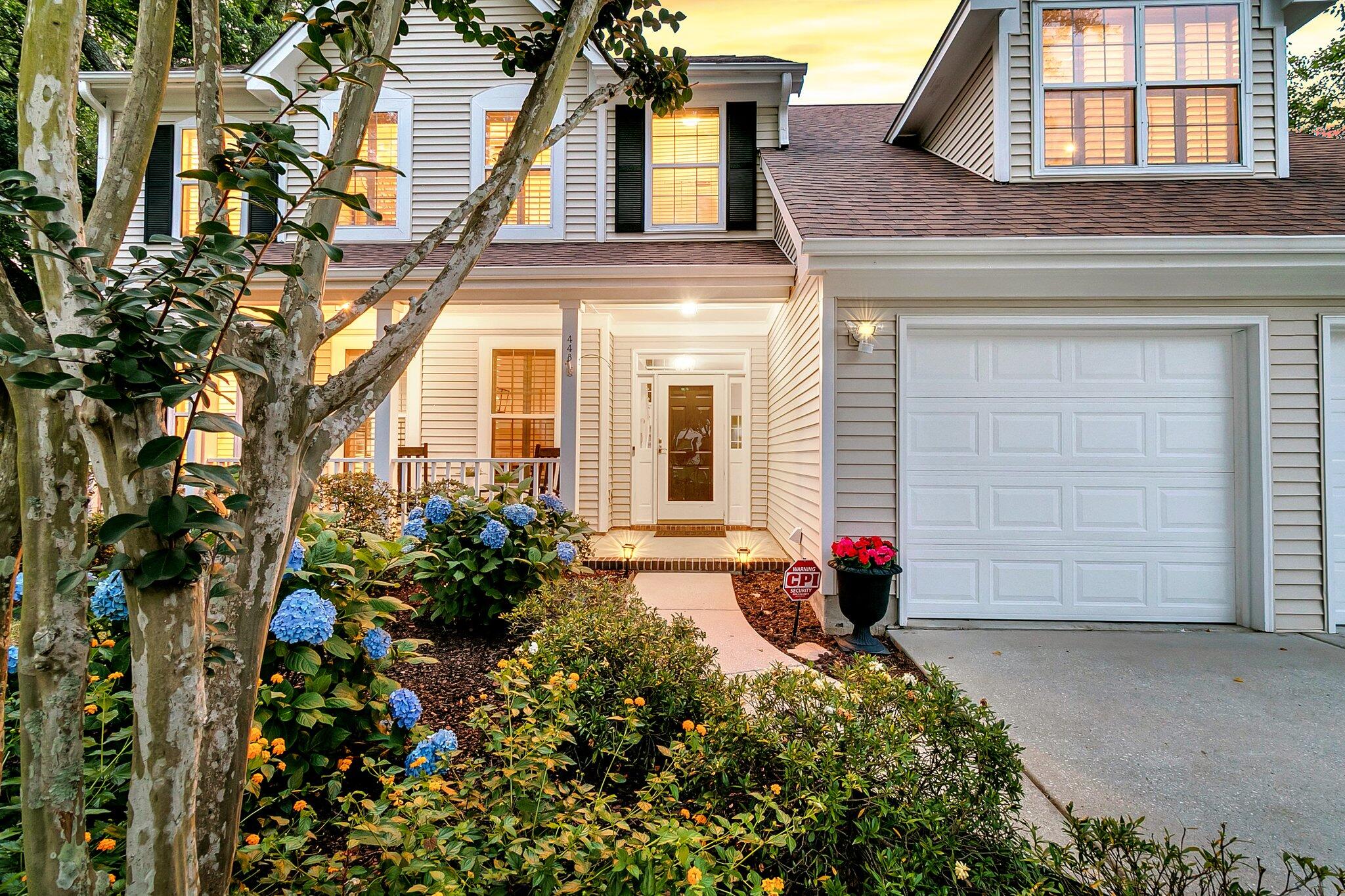 448 Jardinere Walk