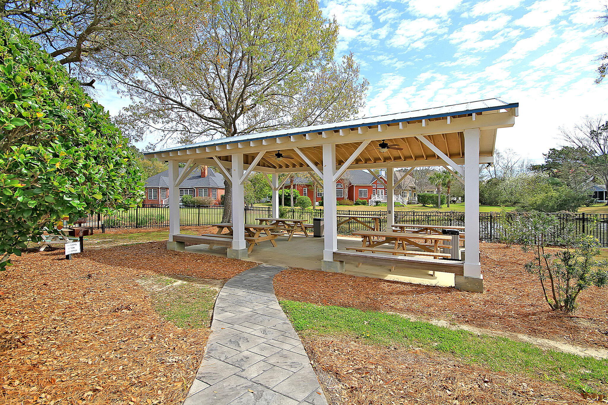 448 Jardinere Walk