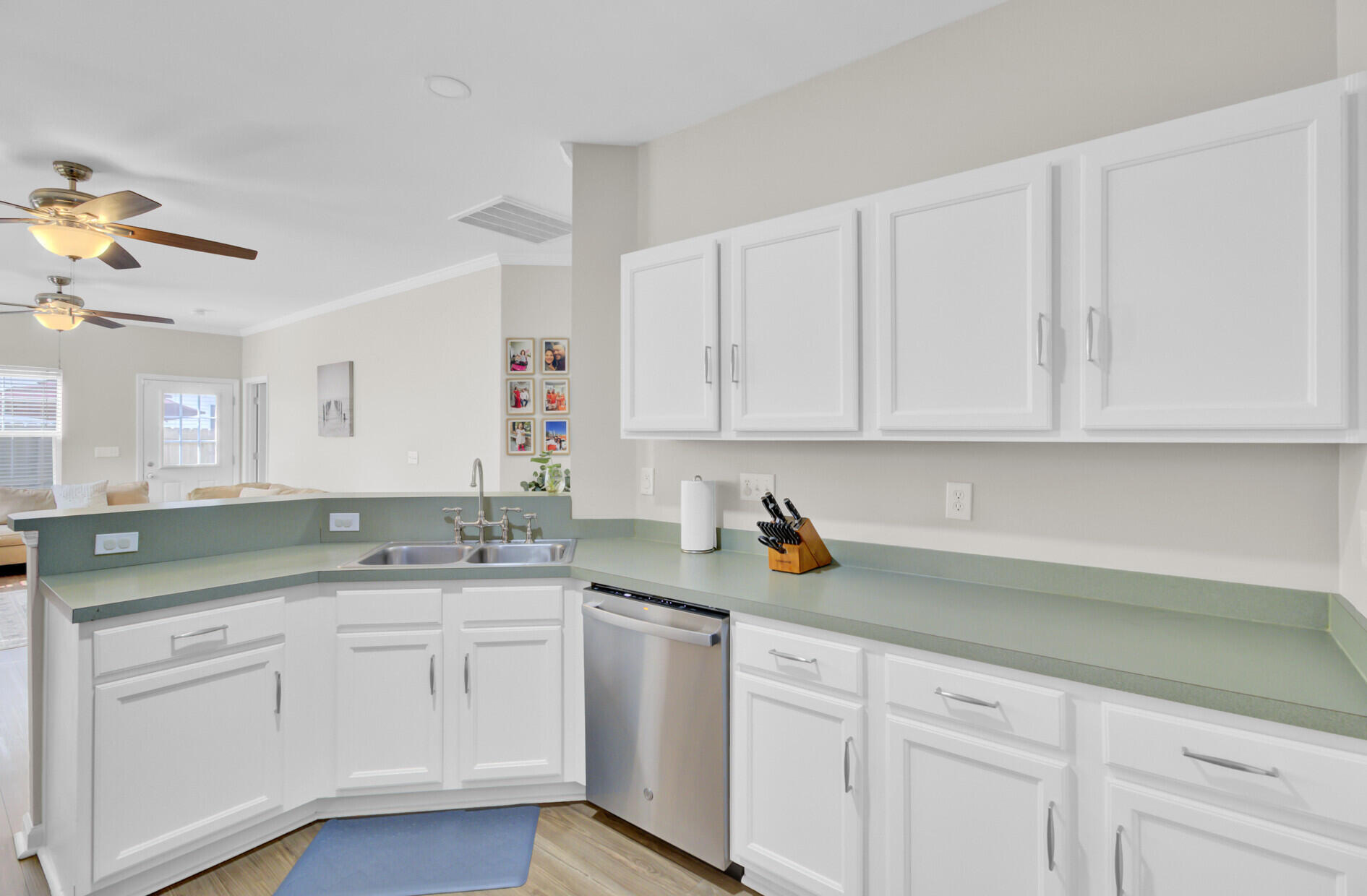 469 Hainsworth Drive
