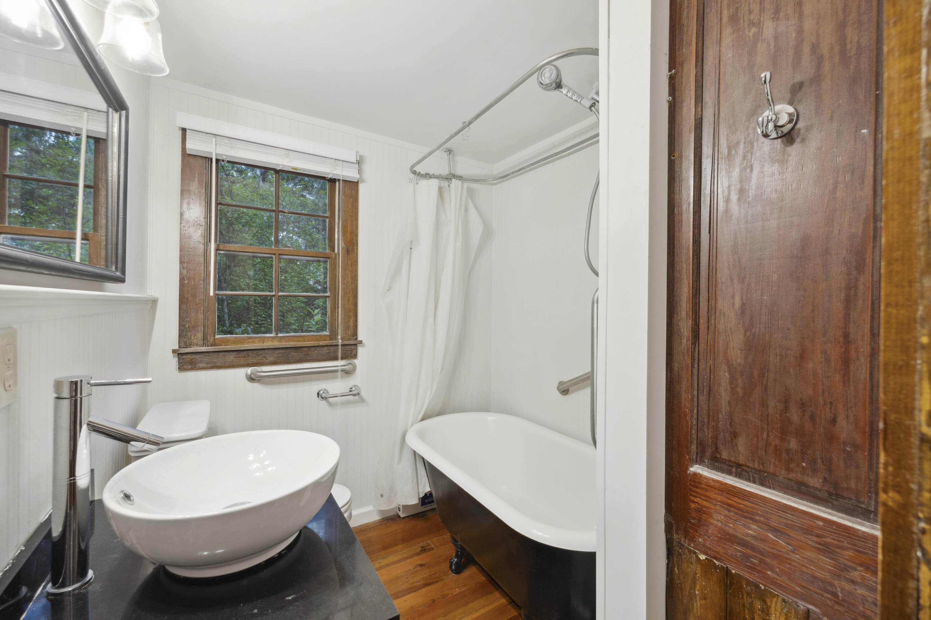 2206 Weepoolow Trail