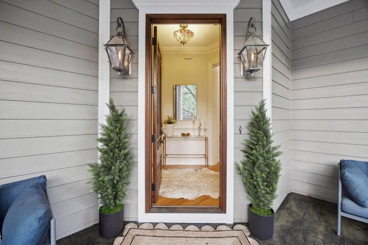 2206 Weepoolow Trail