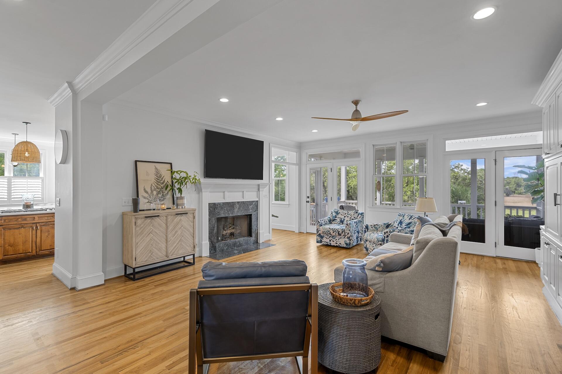 228 Beresford Creek Street