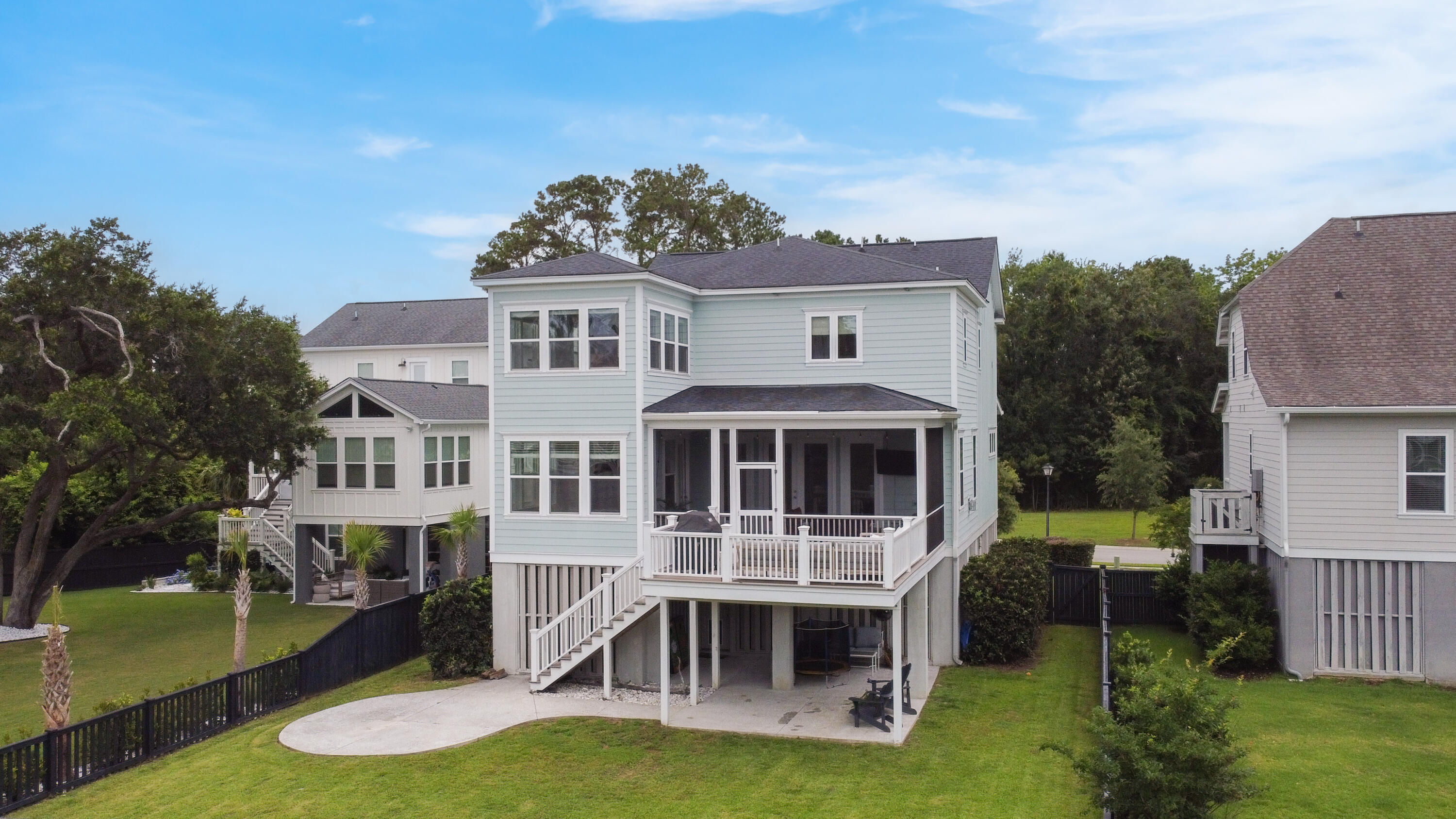 1464 Stratton Place