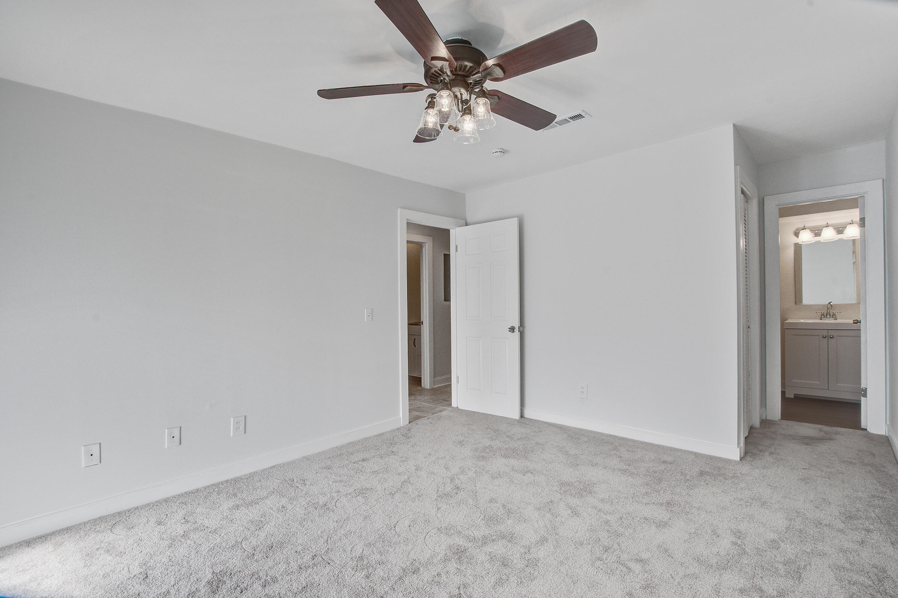 2334 Treescape Drive # 2006