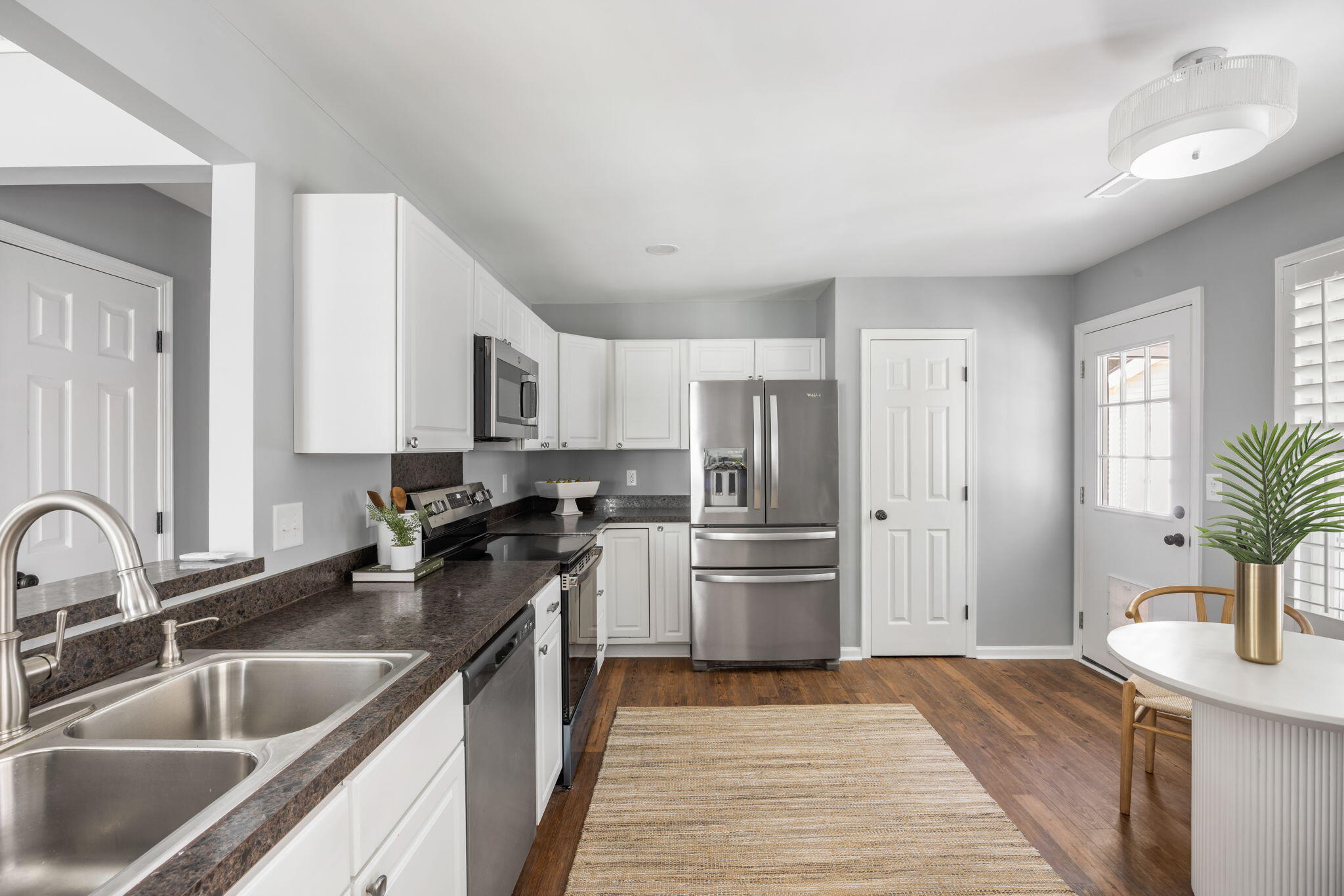 2009 Arundel Place