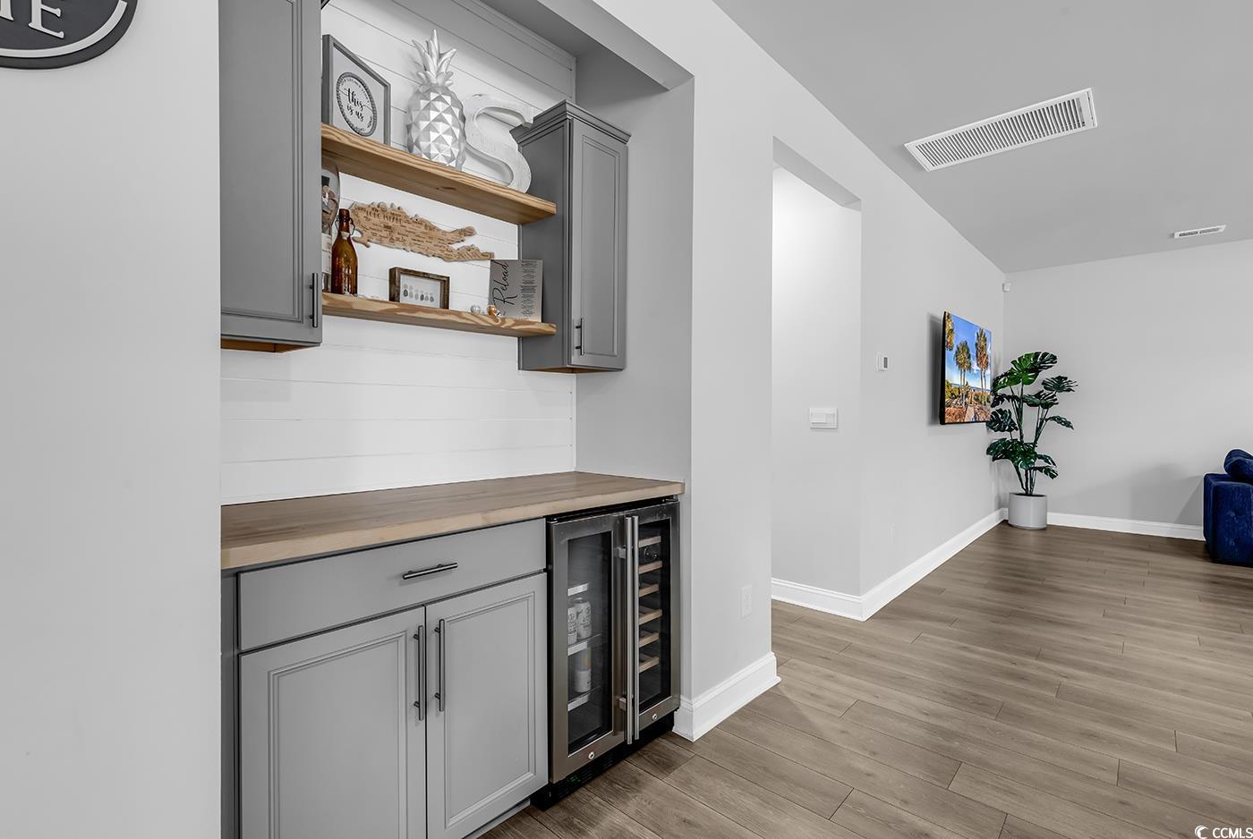 206 Calhoun Falls Dr.