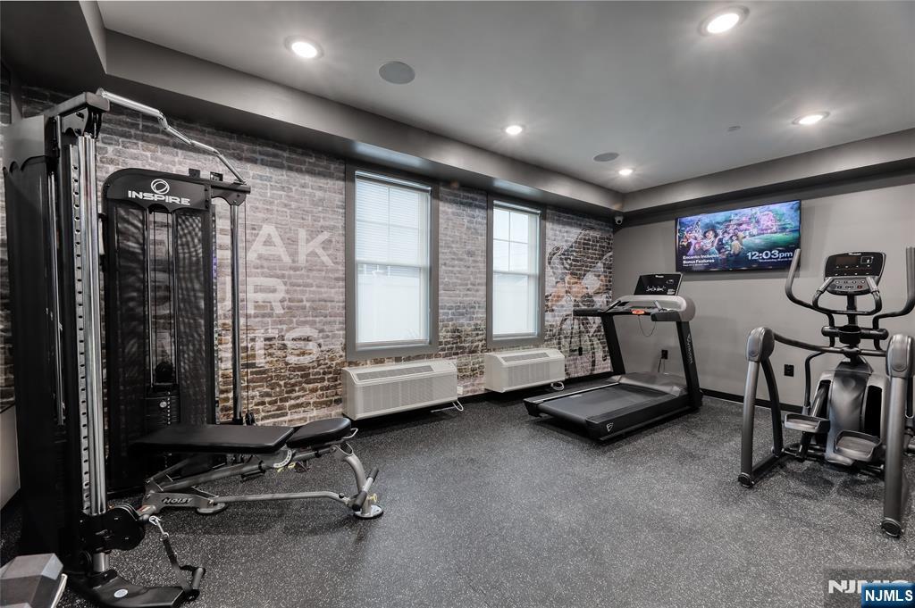 192 Livingston Street 302