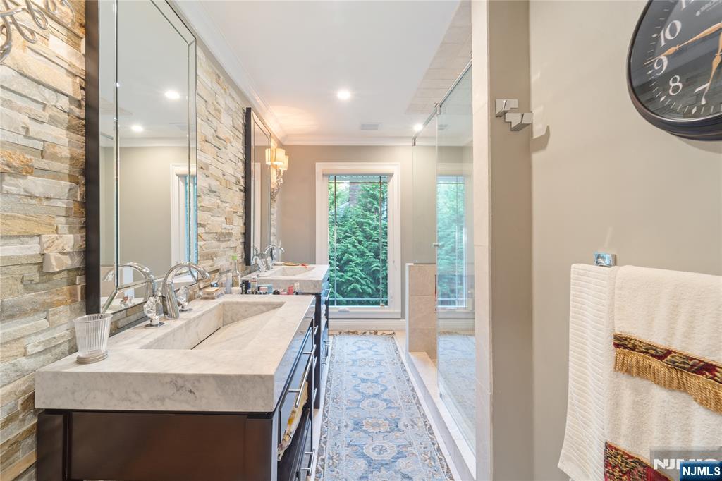 198 Pascack Road