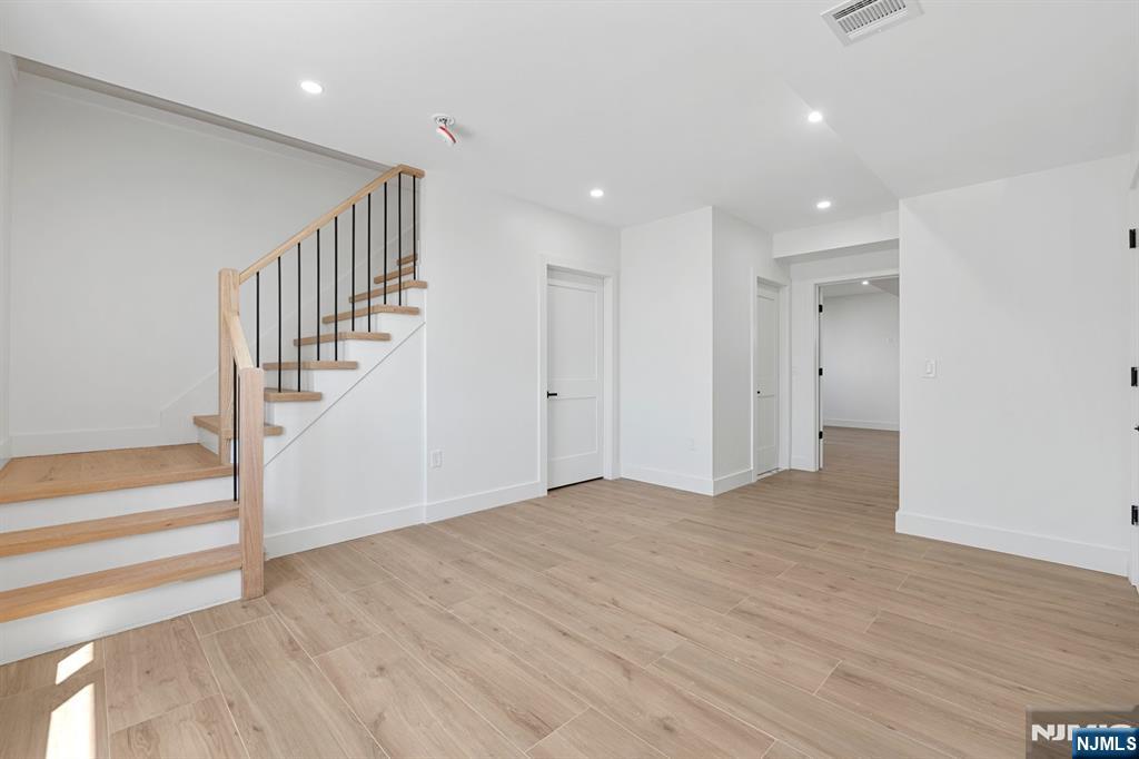853 Pleasantview Terrace