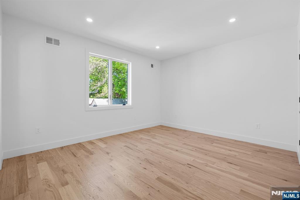 853 Pleasantview Terrace