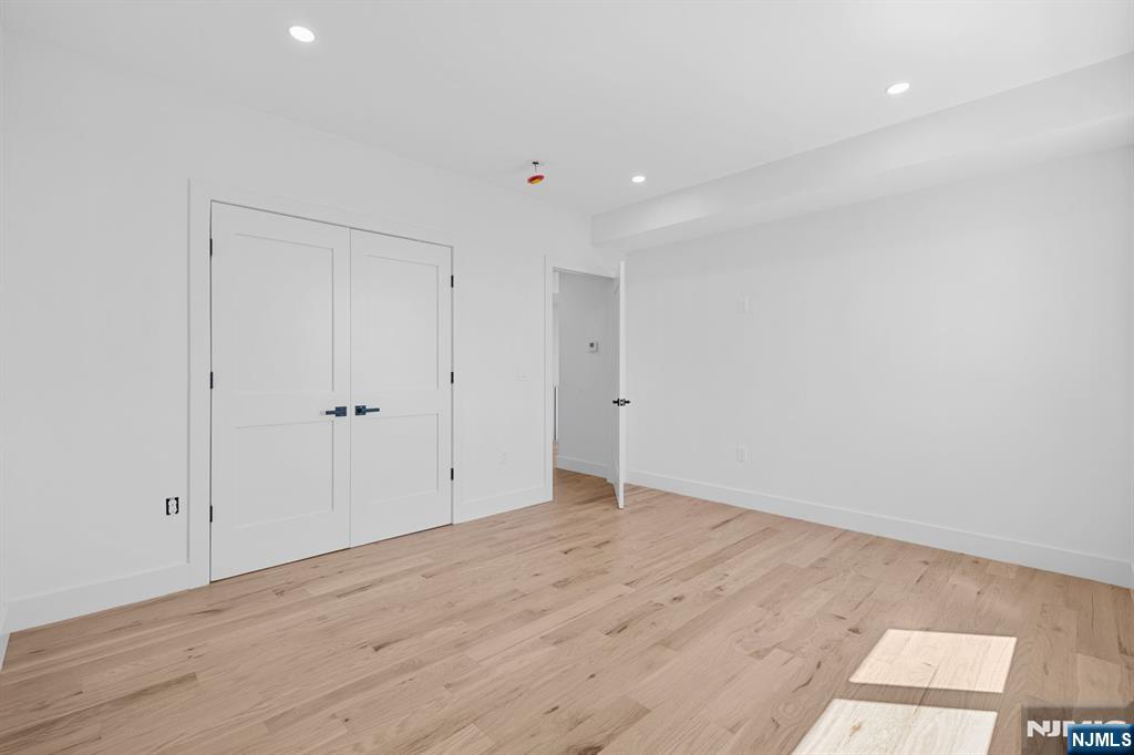 853 Pleasantview Terrace