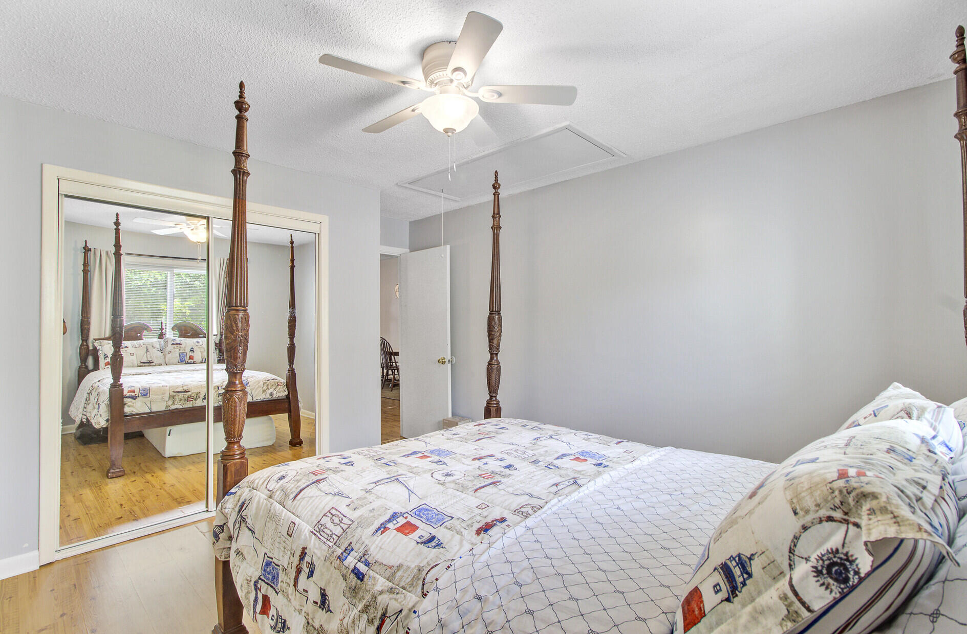 207 Ventura Place