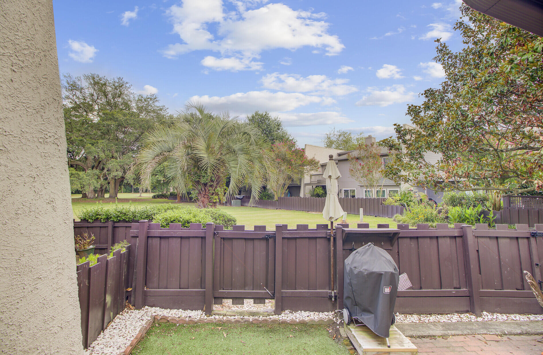 207 Ventura Place